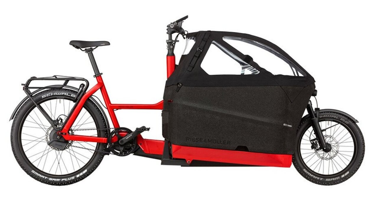 Auktion bei Zweirad Nieberding zugunsten von "Sportler gegen Hunger" Image 2